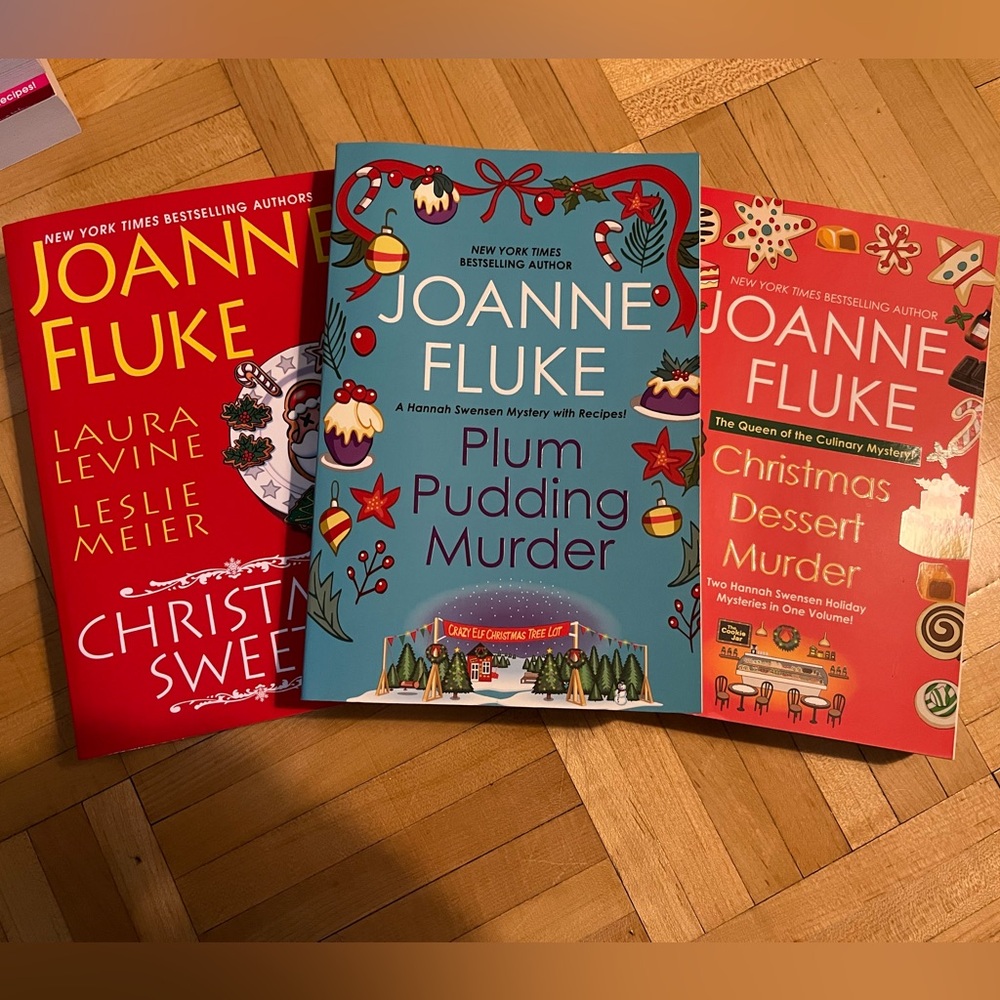 Joanne Fluke book set - Christmas mystery novels